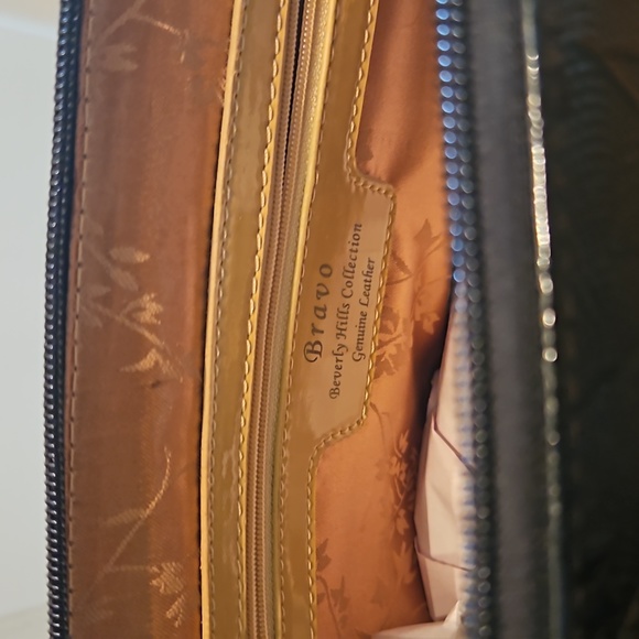 BRAVO Beverly Hills Luxury Handbag - Picture 2 of 7